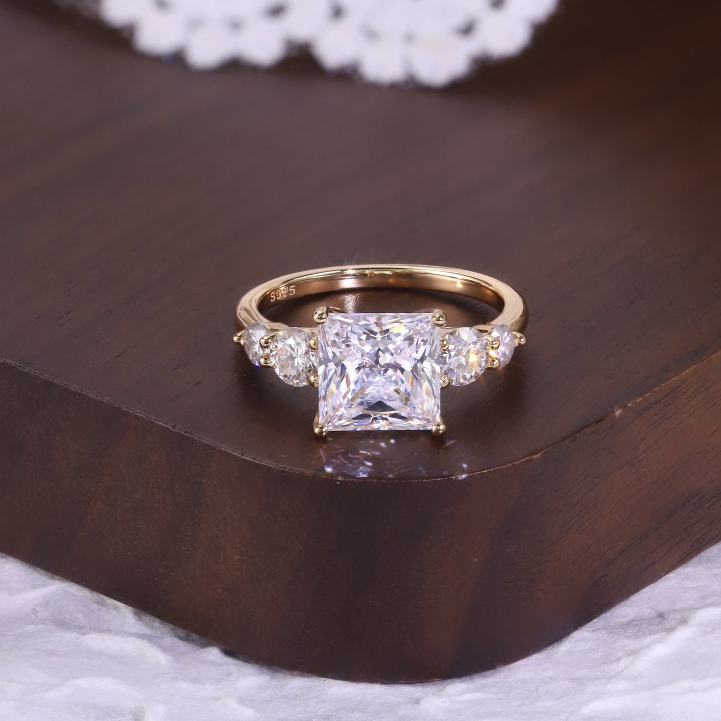 Kemstone Princess Cut Moissanite Five-Stone Ring for Women, 1–6 Carat, Gold-Plated S925 SU545R