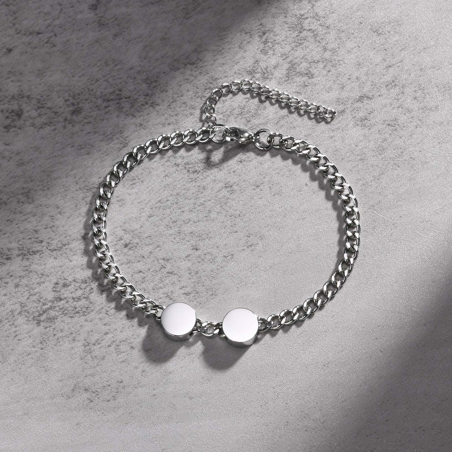 Kemstone Men’s Custom Engraving Stainless Steel Bracelet – Movable Round Charms on Cuban Chain BR-1451