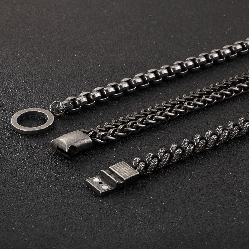Kemstone Retro Hammered Barbell Titanium Steel Bracelet for Men: Vintage Style with Double Chain Detail KB123280