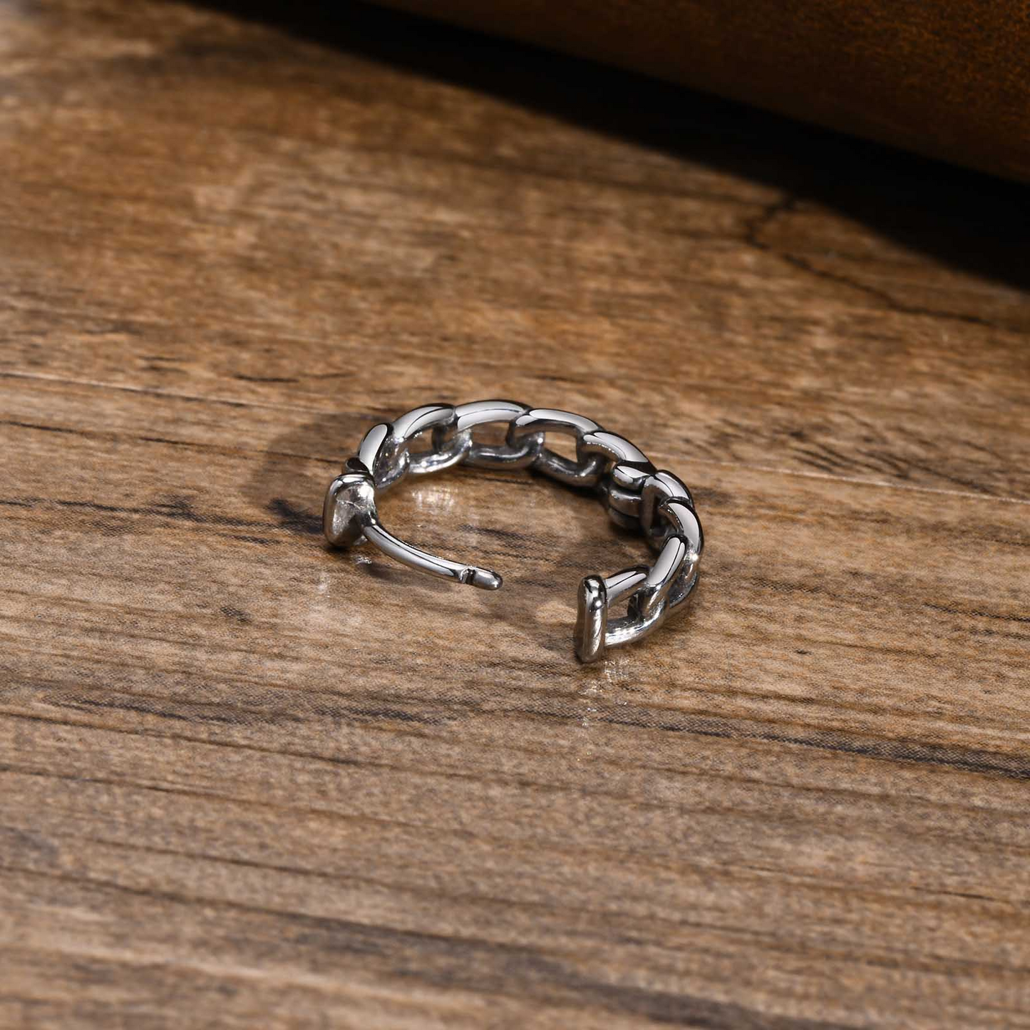 Kemstone Men’s Stainless Steel Chain Hoop Earring – Silver Black EH-302