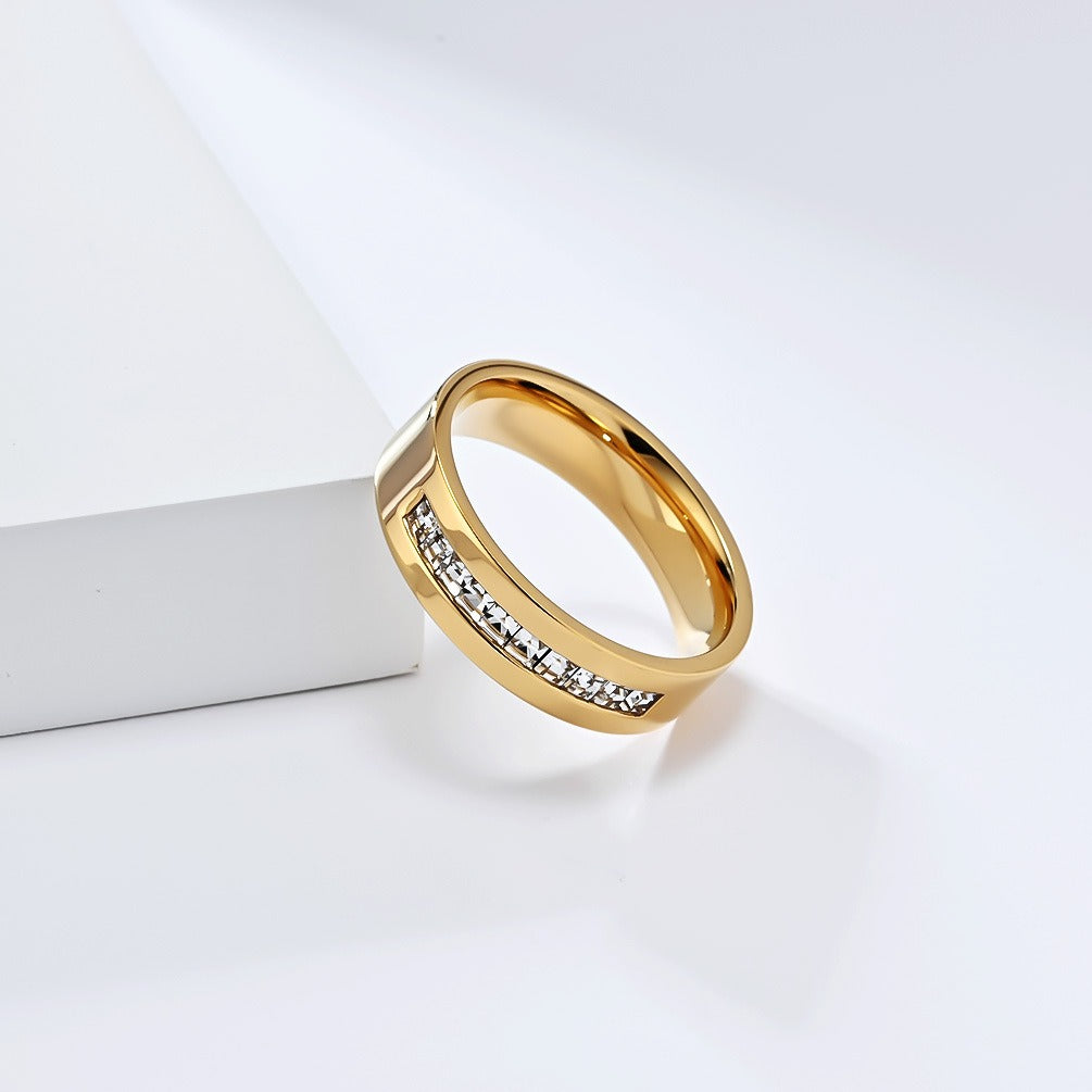 Titanium Steel Square Diamond Ring – Minimalist Power Jewelry for Women on the Move K-R949
