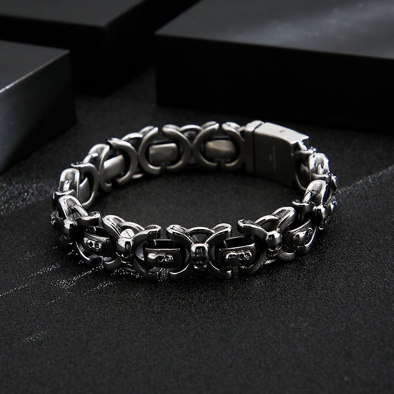 Kemstone Vintage Skull Link Bracelet for Men – Titanium Steel Heavy Chain, Antique Finish KB125372-BDJX