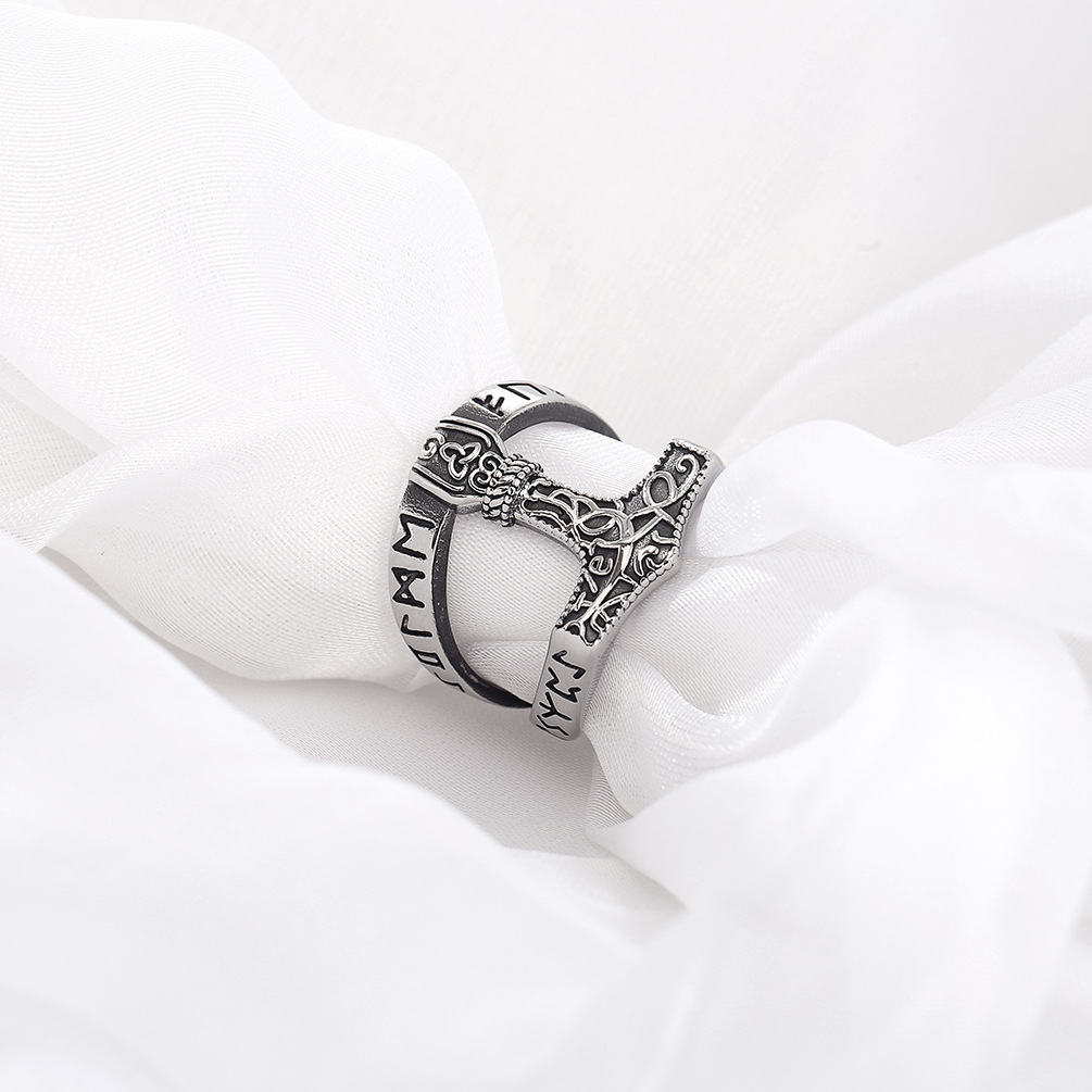 Kemstone Men’s Titanium Steel Ring – Viking Thor’s Hammer Rune Band K-R708