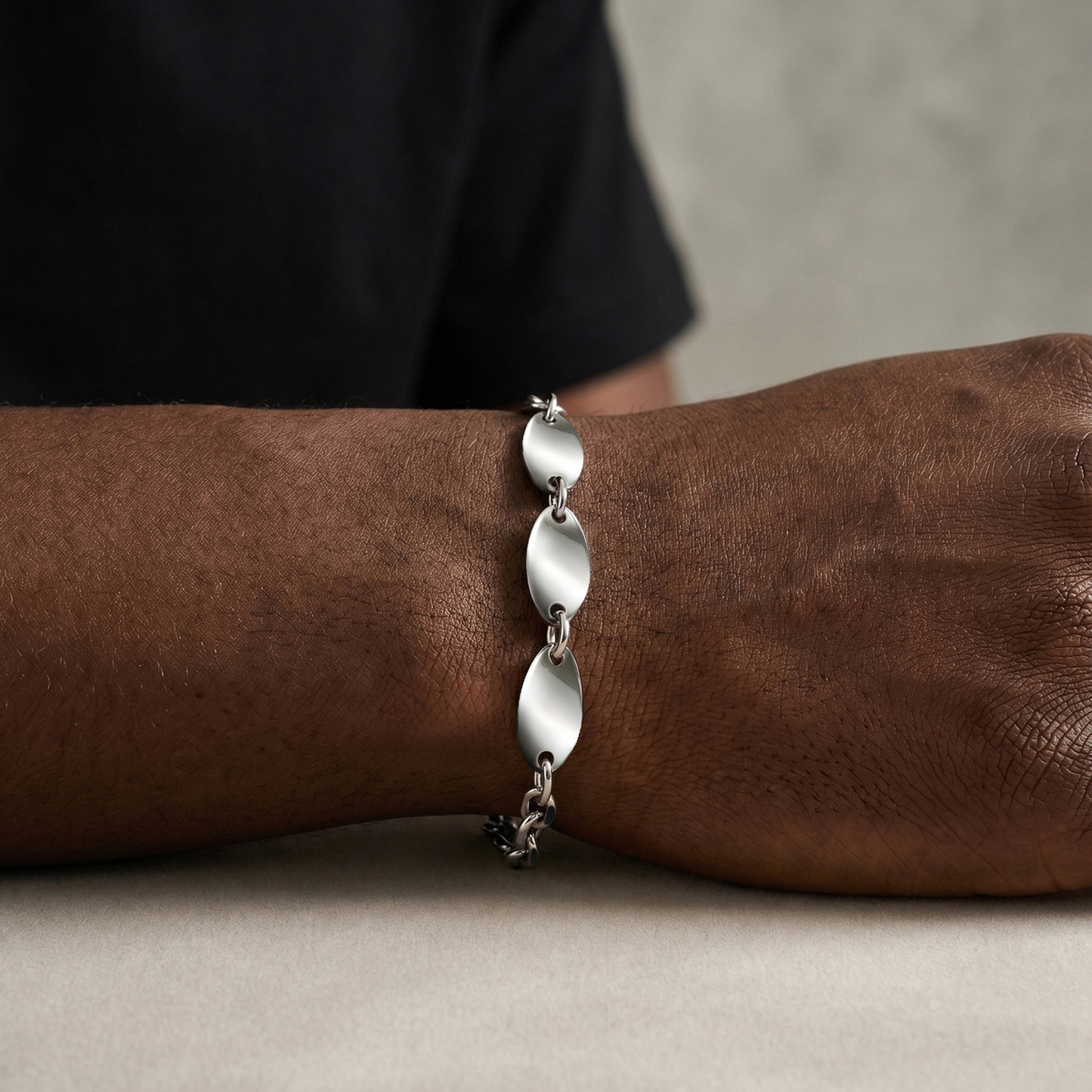 Kemstone Stainless Steel Oval Link Bracelet for Men Silver BR-3041