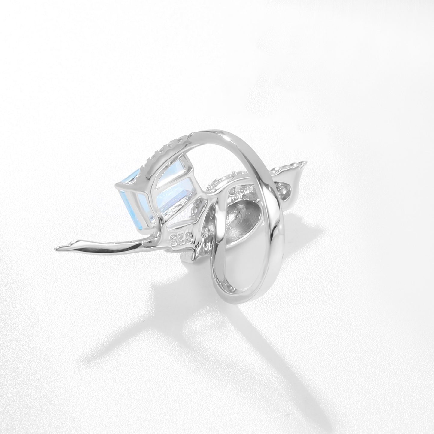 Anillo de plata de ley 925 con amatista y topacio azul cielo, diseño original artesanal de Kemstone, K245021R