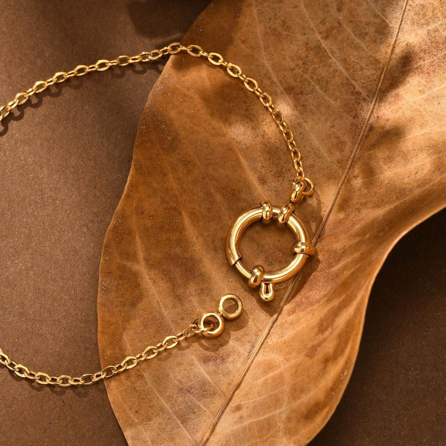 Elegante pulsera de cadena cuadrada de acero inoxidable con cierre de burbuja - Joyería minimalista de oro para mujer, ideal para uso diario y regalo BR-2167
