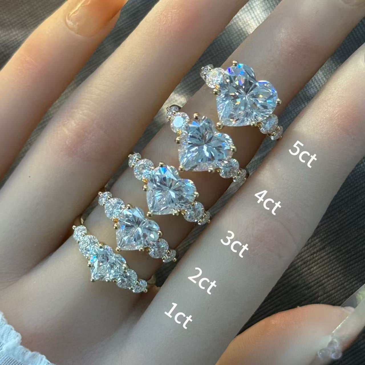 Kemstone Heart Cut Moissanite Five-Stone Ring for Women, 1–5ct S925 Gold-Plated Engagement & Wedding Jewelry SU548R