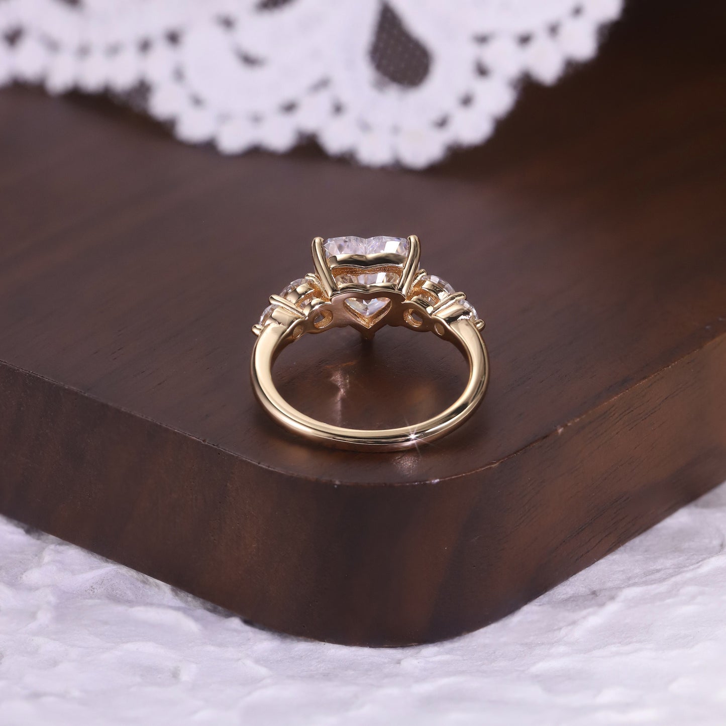 Kemstone Heart Cut Moissanite Five-Stone Ring for Women, 1–5ct S925 Gold-Plated Engagement & Wedding Jewelry SU548R