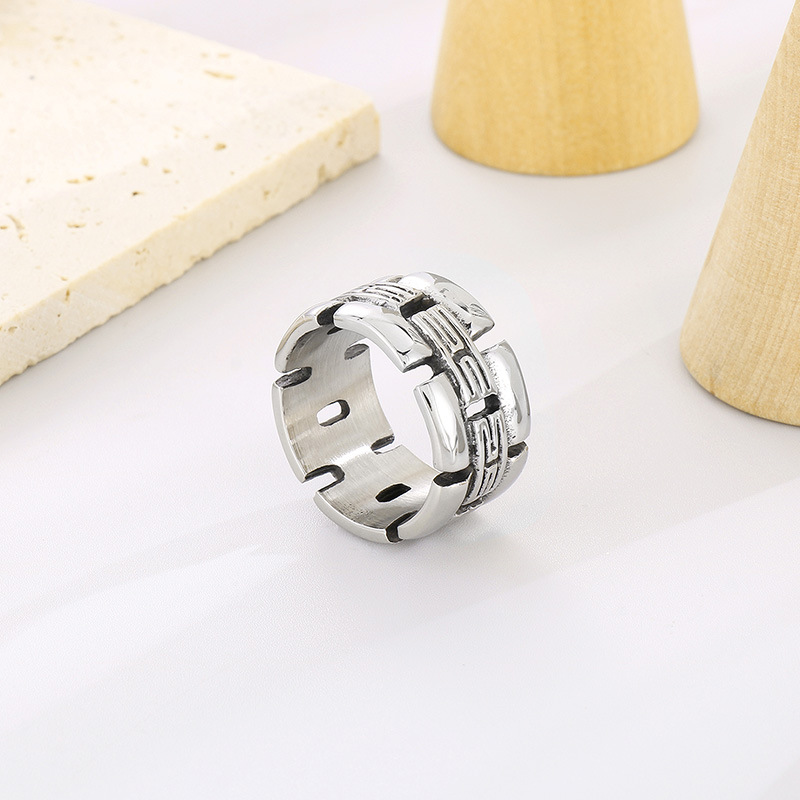 Kemstone Titanium Steel Geometric Square Ring – Vintage Woven Openwork Style for Men KR105968-KJX