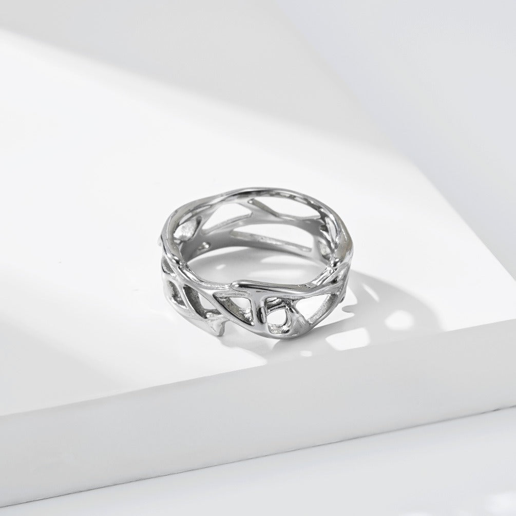 Kemstone Thorn Vine Ring for Men & Women Stainless Steel K-R1243