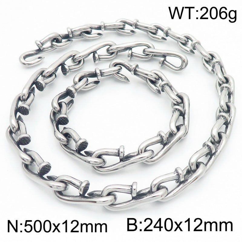 Pulsera de acero y titanio con cierre de gancho rústico Kemstone - Diseño de cadena con clavos desgastados para hombre, estilo minimalista KB146421