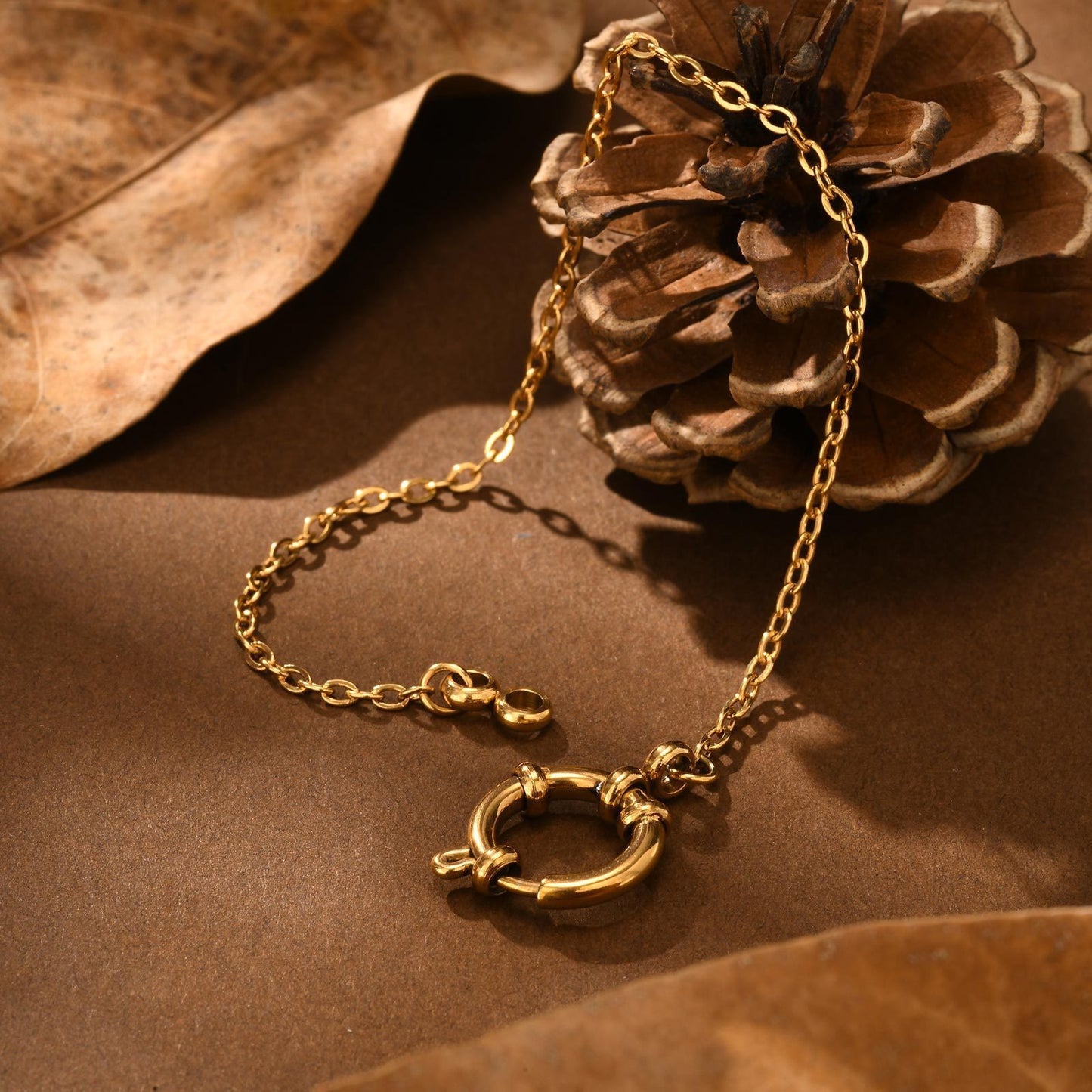 Elegante pulsera de cadena cuadrada de acero inoxidable con cierre de burbuja - Joyería minimalista de oro para mujer, ideal para uso diario y regalo BR-2167