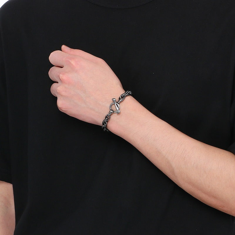 Kemstone Bone Clasp Skull Bracelet for Men Titanium Steel Vintage Chain Detail KB179416-Z