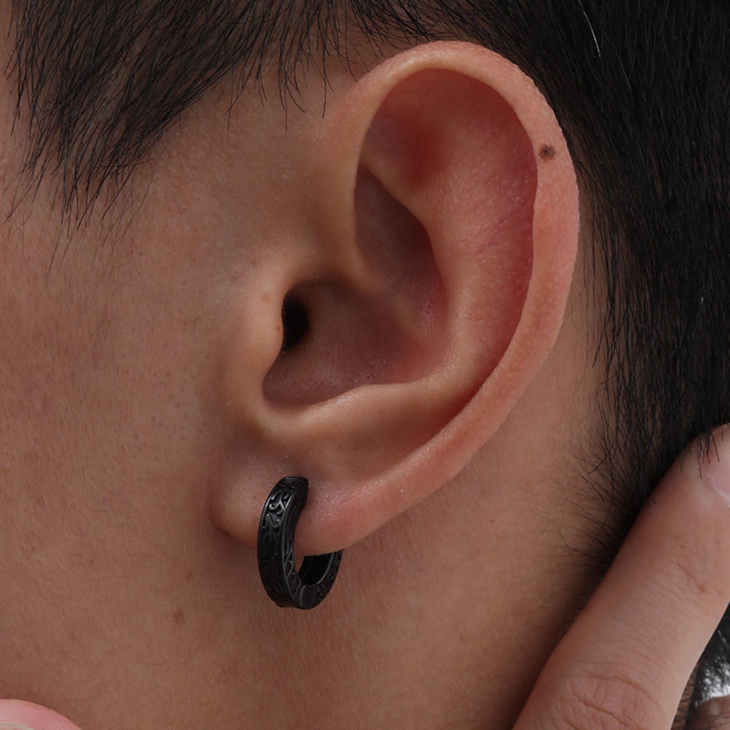 Kemstone Stainless Steel Engraved Hoop Earrings – Vintage Huggie Jewelry for Men, Gold/Silver/Black EH-699