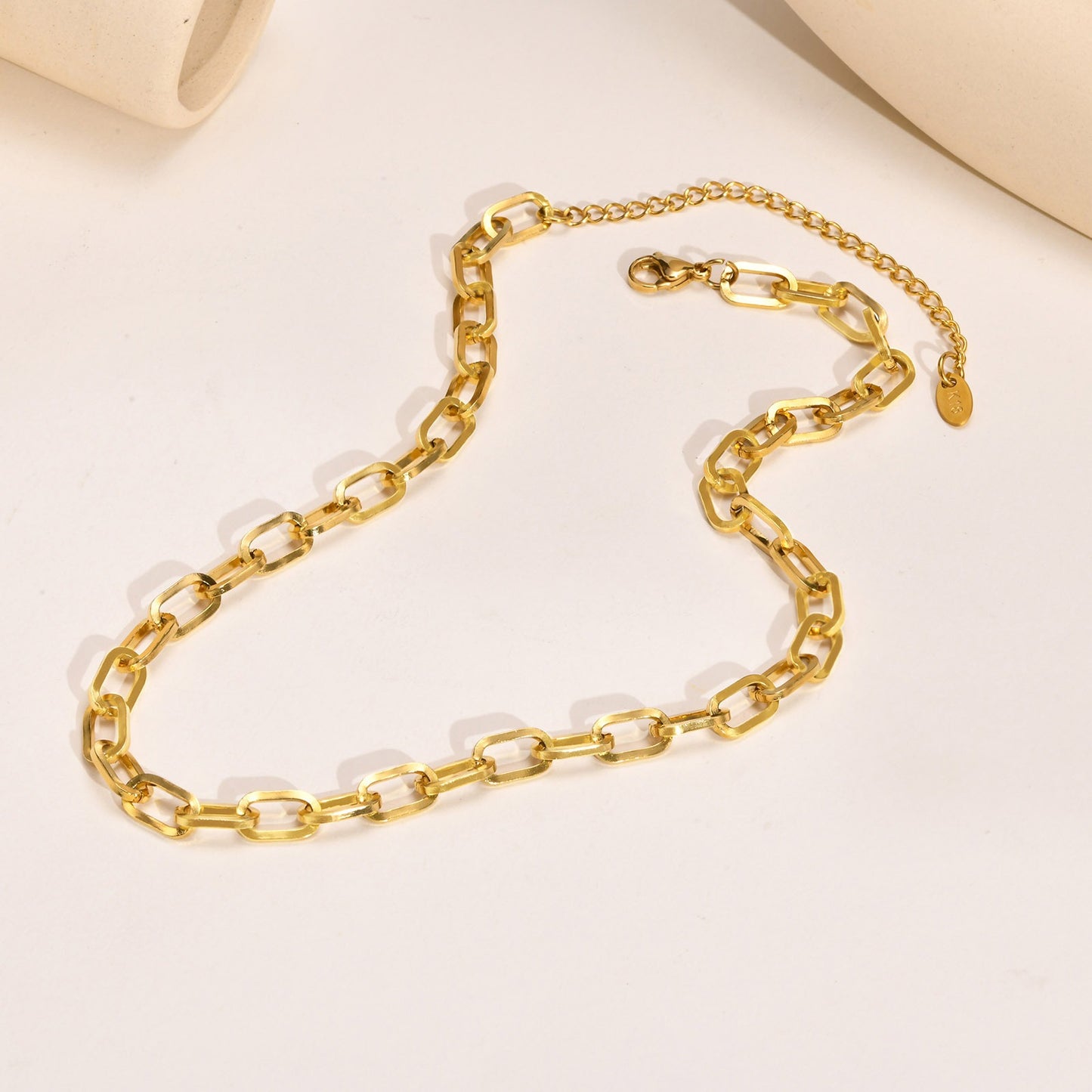 Collar de cadena de eslabones planos de acero inoxidable Kemstone - 6,5 mm, plata elegante para mujer NC-558