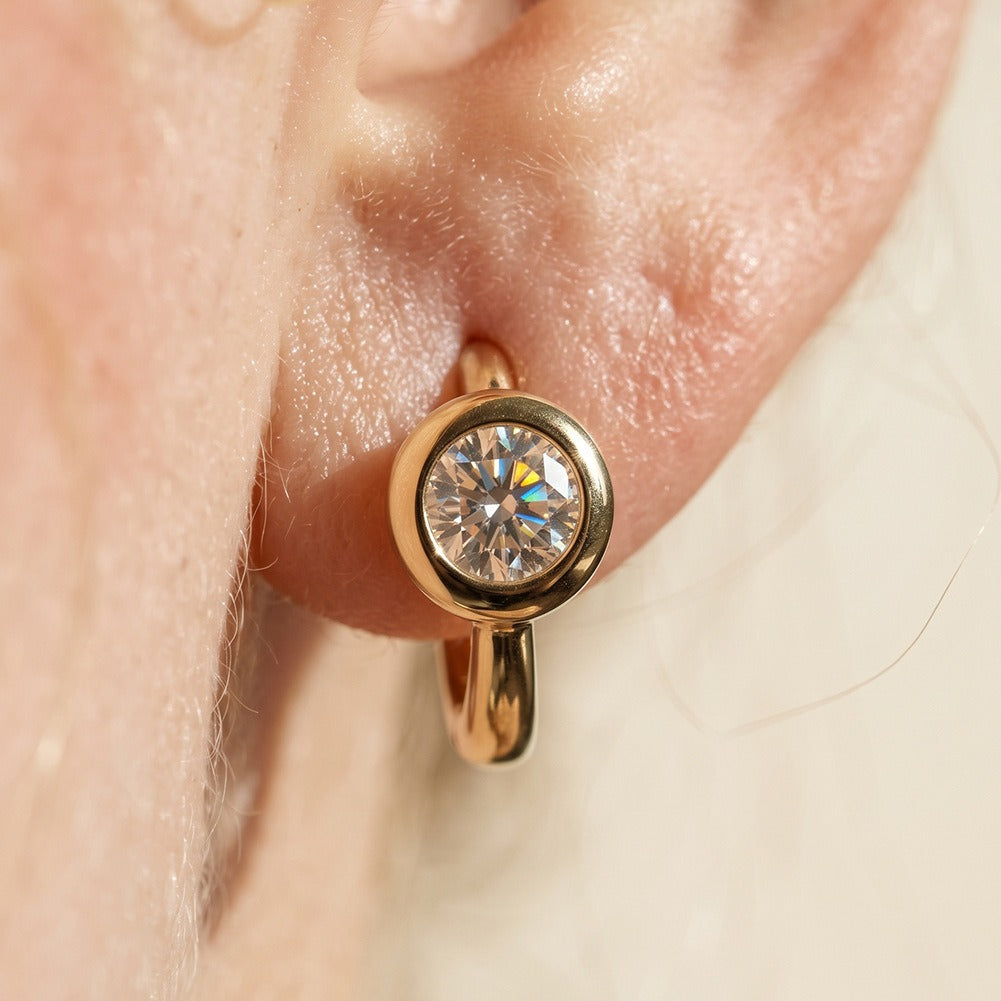 Kemstone Cubic Zirconia Earrings for Women 925 Sterling Silver Round Stud LZE68