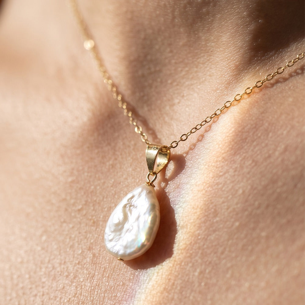 Kemstone Teardrop Freshwater Pearl Pendant Necklace for Women 925 Sterling Silver SGPN118