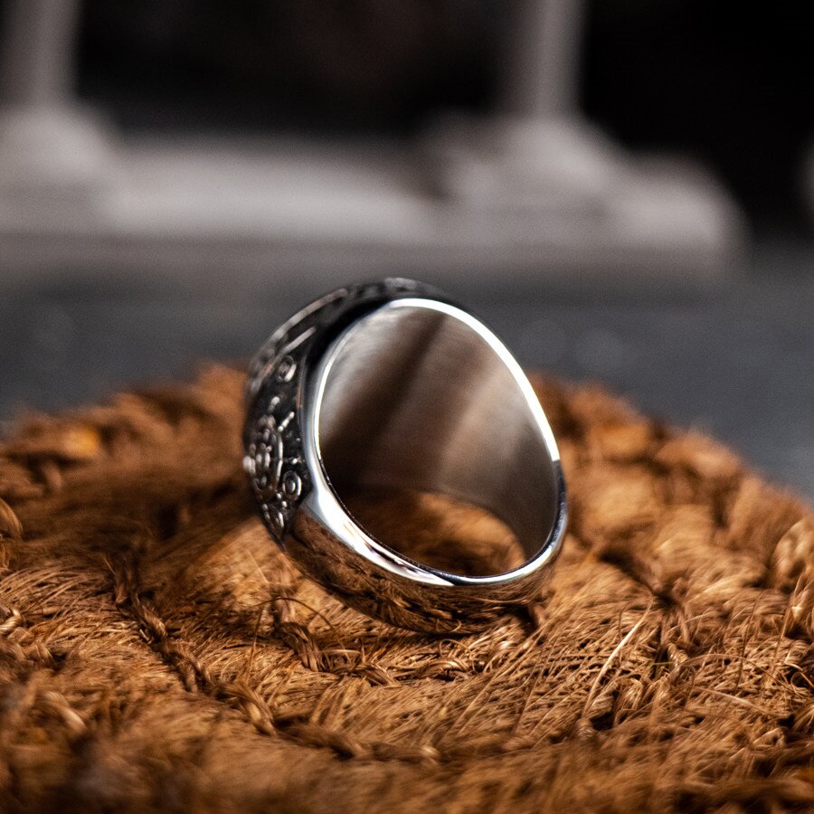 Kemstone Pirate Skull Signet Ring – Titanium Steel Vintage Punk NW-JZ107