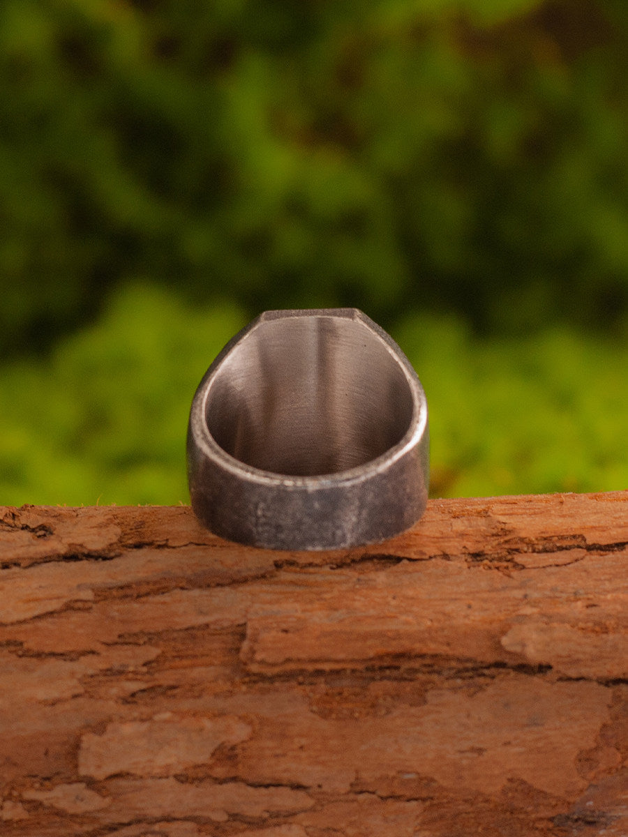 Kemstone Skull Signet Ring – Square Titanium Steel for Men NW-JZ172