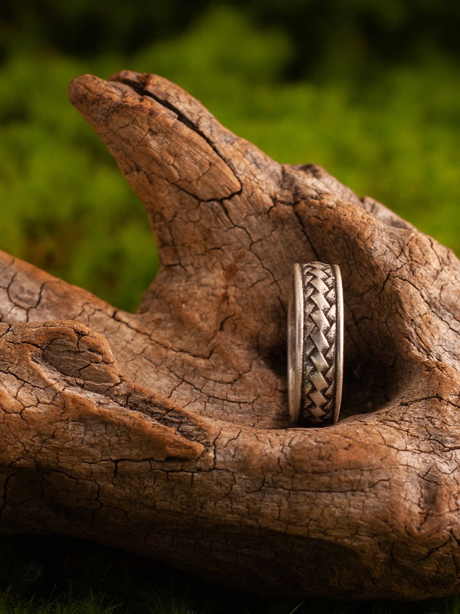 Kemstone Braided Texture Ring – Titanium Steel 7MM for Men NW-JZ167