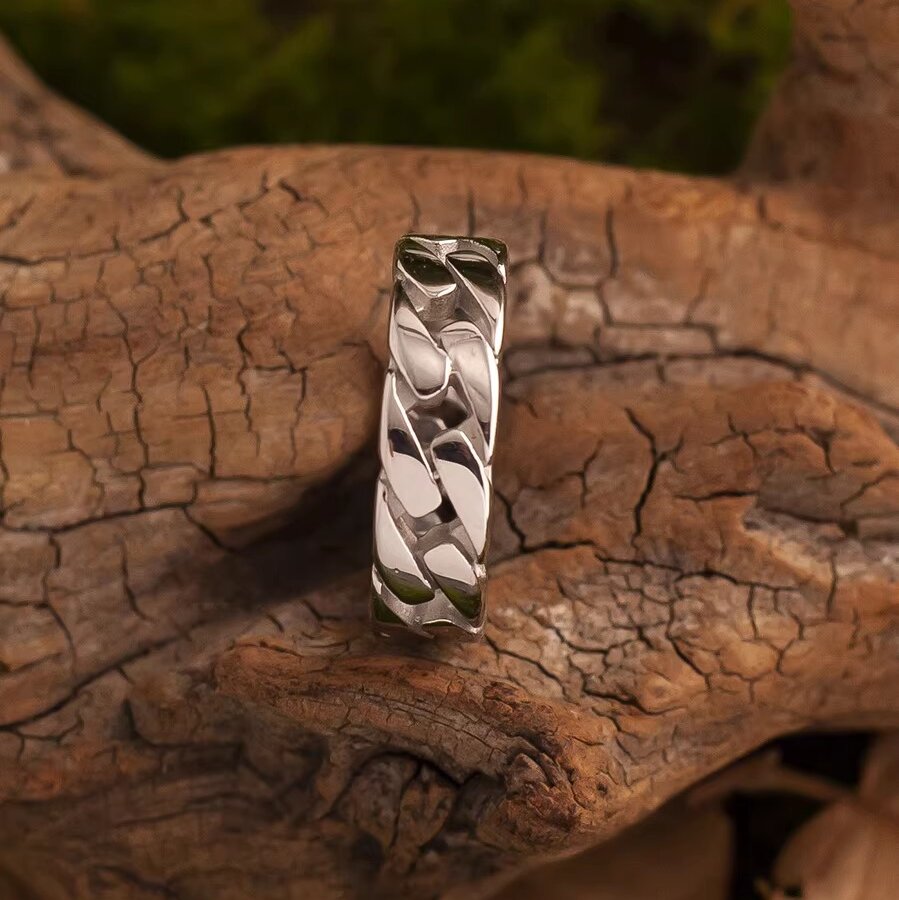 Kemstone Titanium Steel Chain-Link Ring for Men & Women – 7mm Width NW-JZ320