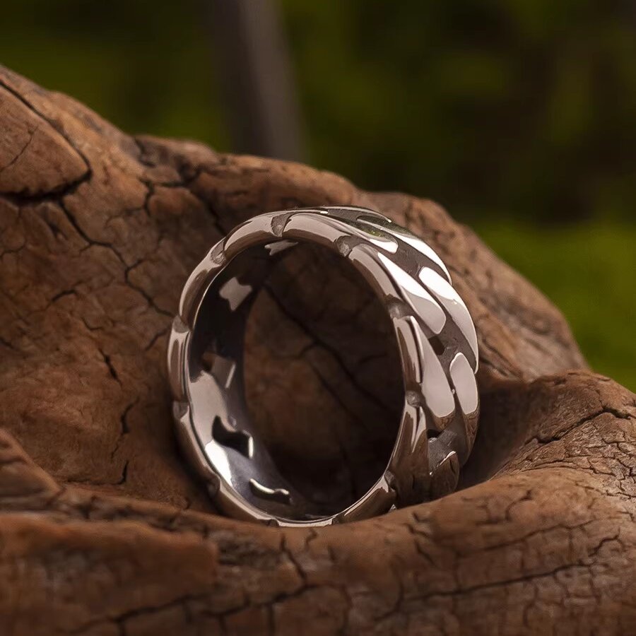 Kemstone Titanium Steel Chain-Link Ring for Men & Women – 7mm Width NW-JZ320