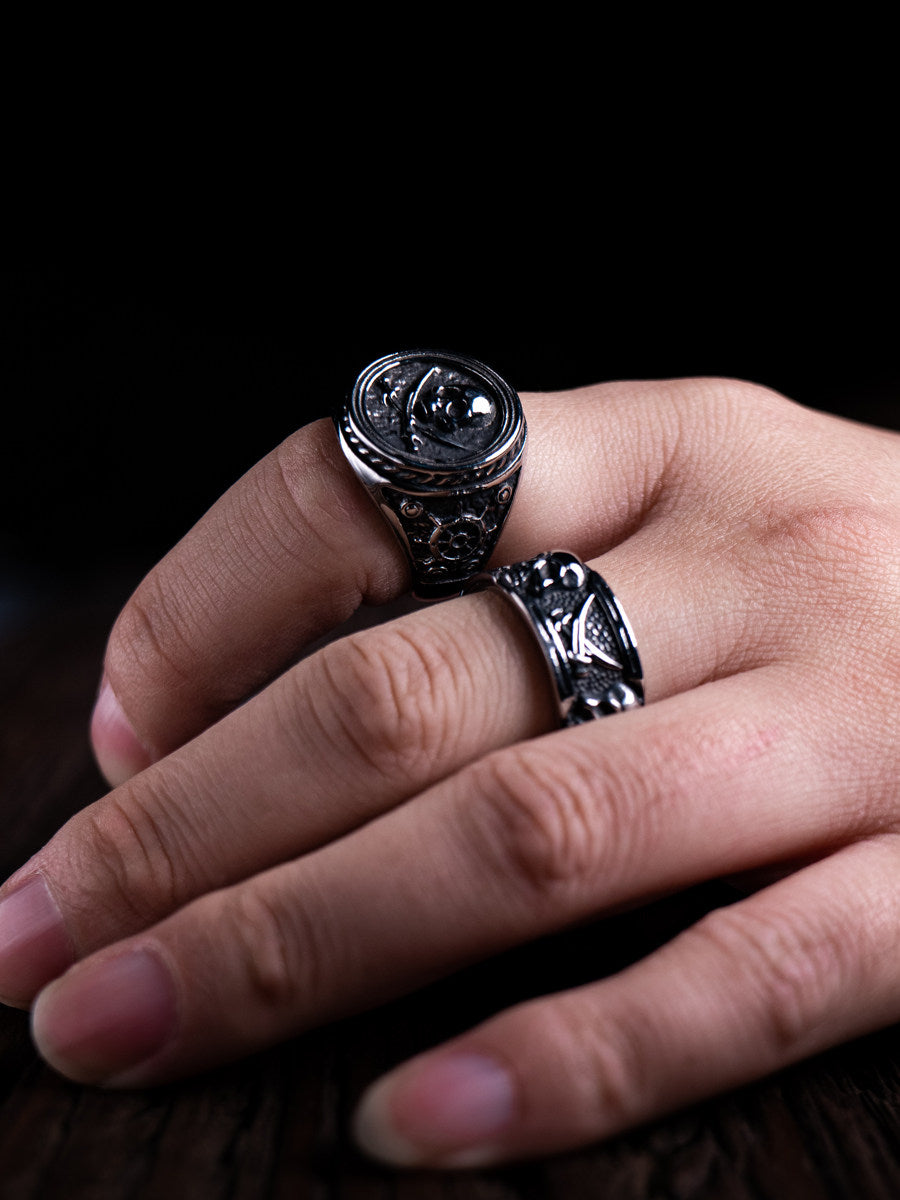 Kemstone Pirate Skull Signet Ring – Titanium Steel Vintage Punk NW-JZ107