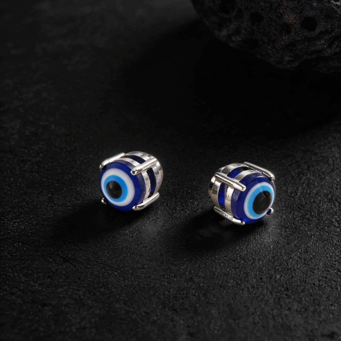 Kemstone Magnetic Ear Cuff No Piercing Stainless Steel Eye Ear Clip Earring for Men Women EC-002
