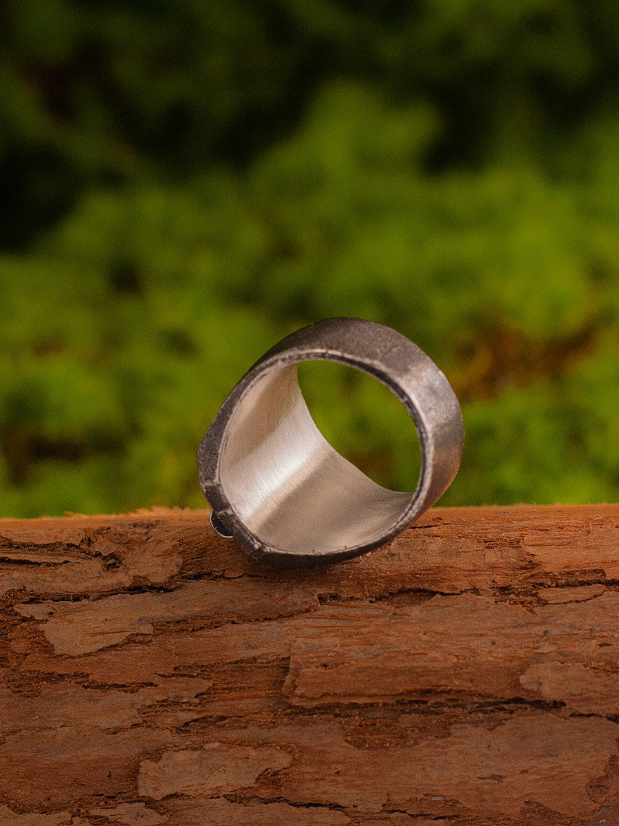 Kemstone Skull Signet Ring – Square Titanium Steel for Men NW-JZ172