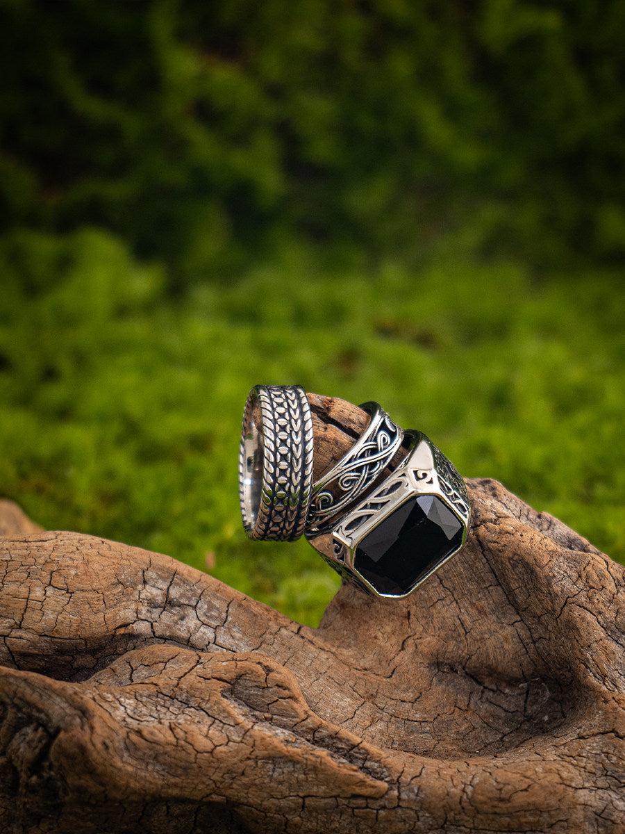 Kemstone Openwork Pattern Ring – Titanium Steel 6MM for Men & Women NW-JZ245