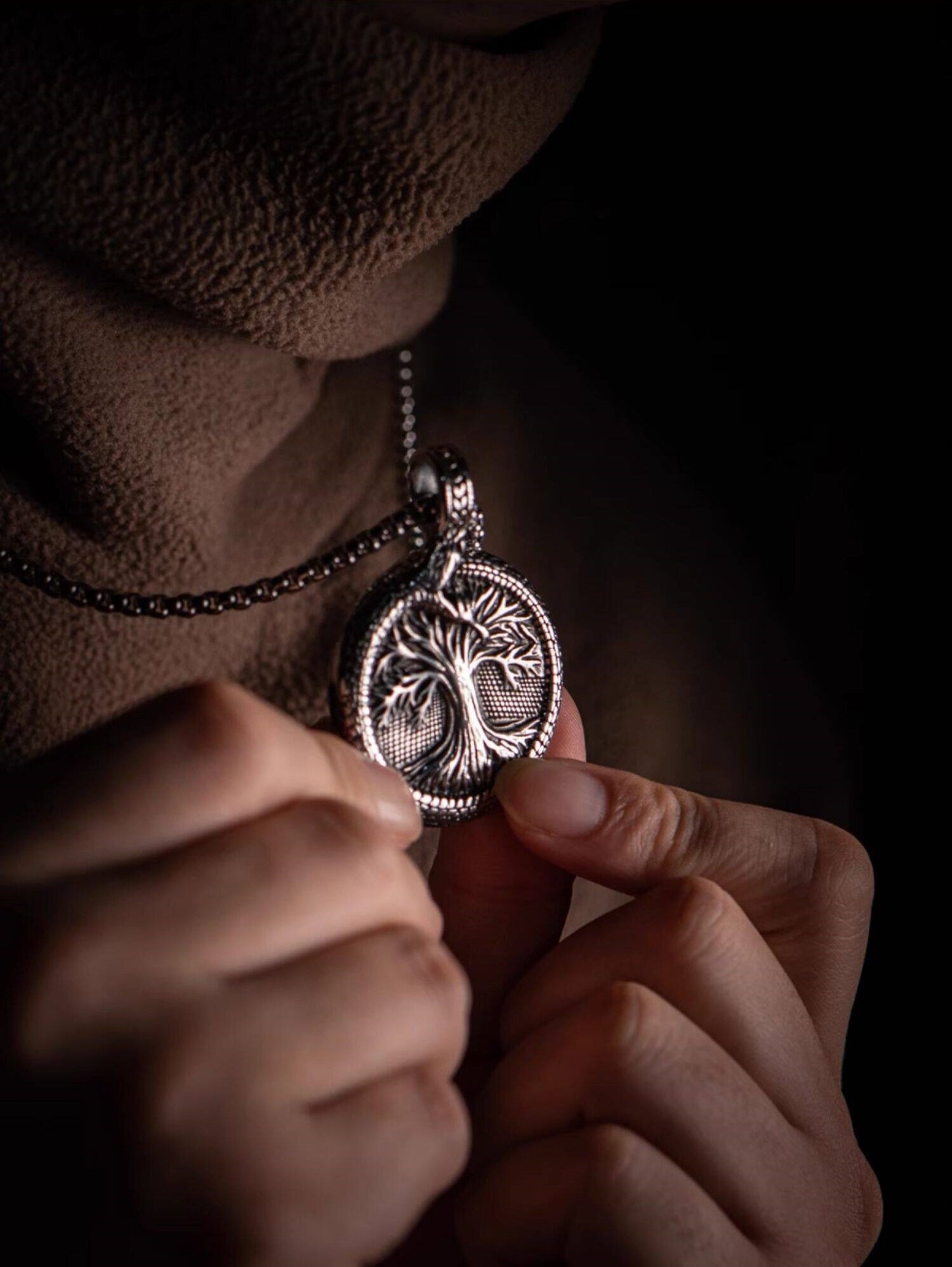 Kemstone Tree of Life Pendant Necklace – Norse Viking Titanium Steel for Men NW-XL177