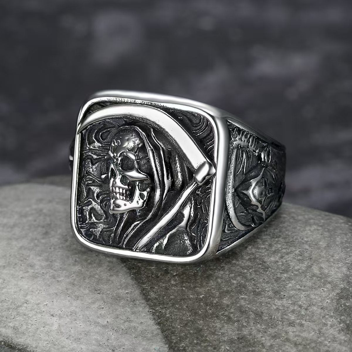 Kemstone Stainless Steel Hooded Skull Ring for Men TR0498