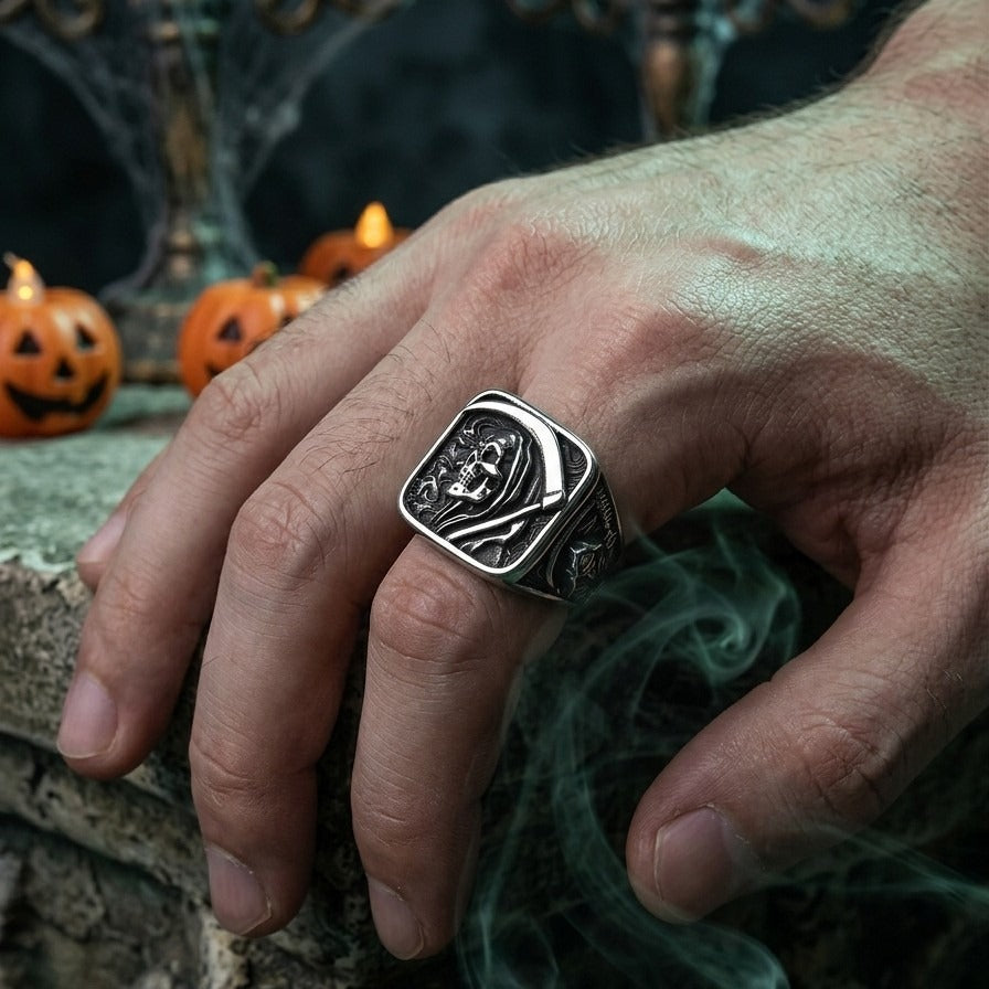 Kemstone Stainless Steel Hooded Skull Ring for Men TR0498