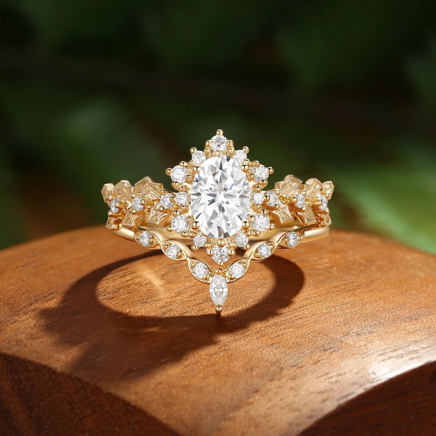 Kemstone Vintage Mandarin Garnet & Moissanite Ring Set for Women – S925 Sterling Silver 18K Gold Plated Stackable Bridal Ring T7-YC0297RS