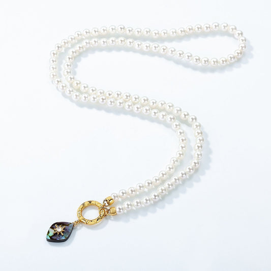Collar de perlas vintage de lujo, diseño original artesanal de Kemstone - Cadena con colgante de concha de abulón en plata de ley S925, chapado en oro de 10 quilates con esmalte, K244285N