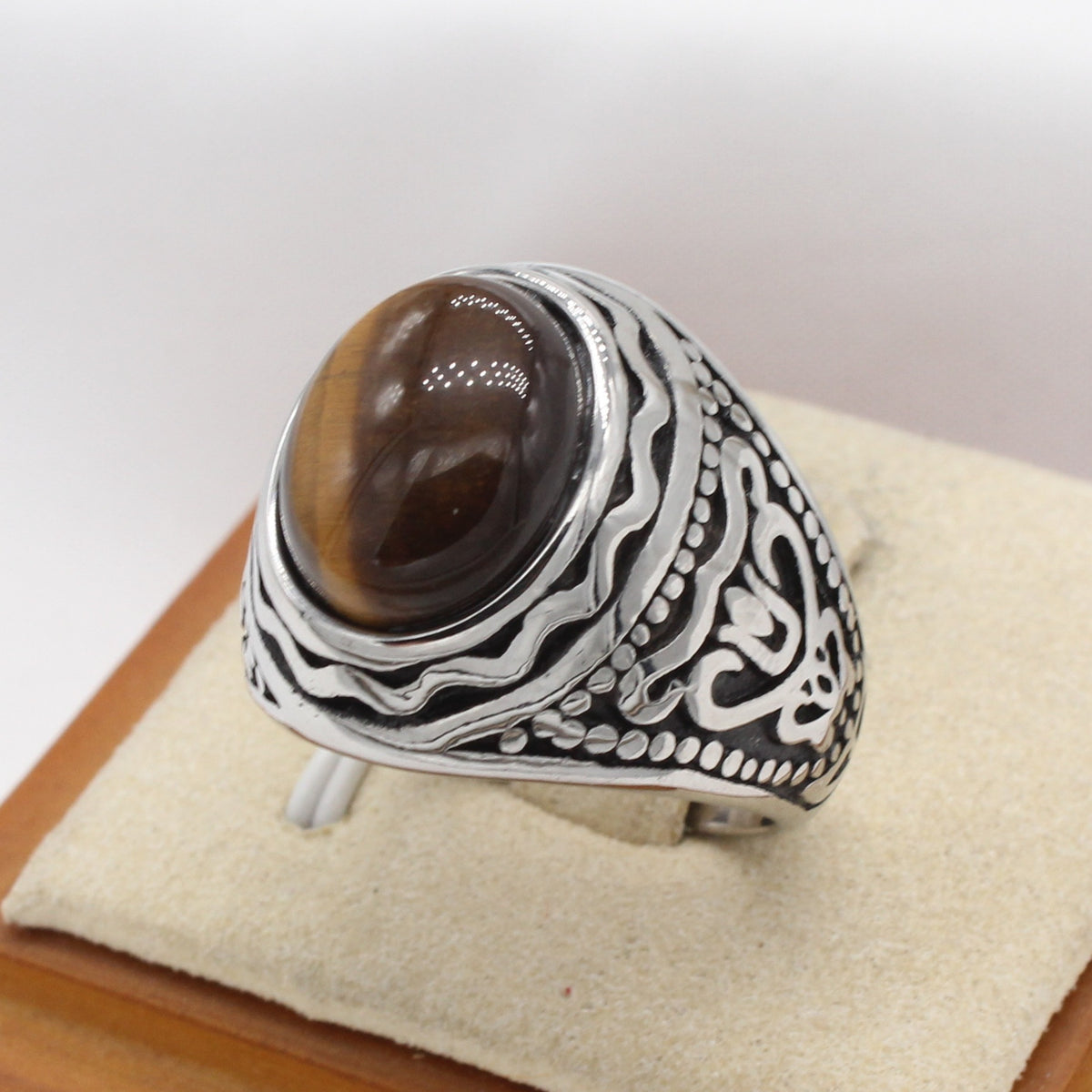Kemstone Titanium Steel Oval Tiger Eye Ring for Men R1841