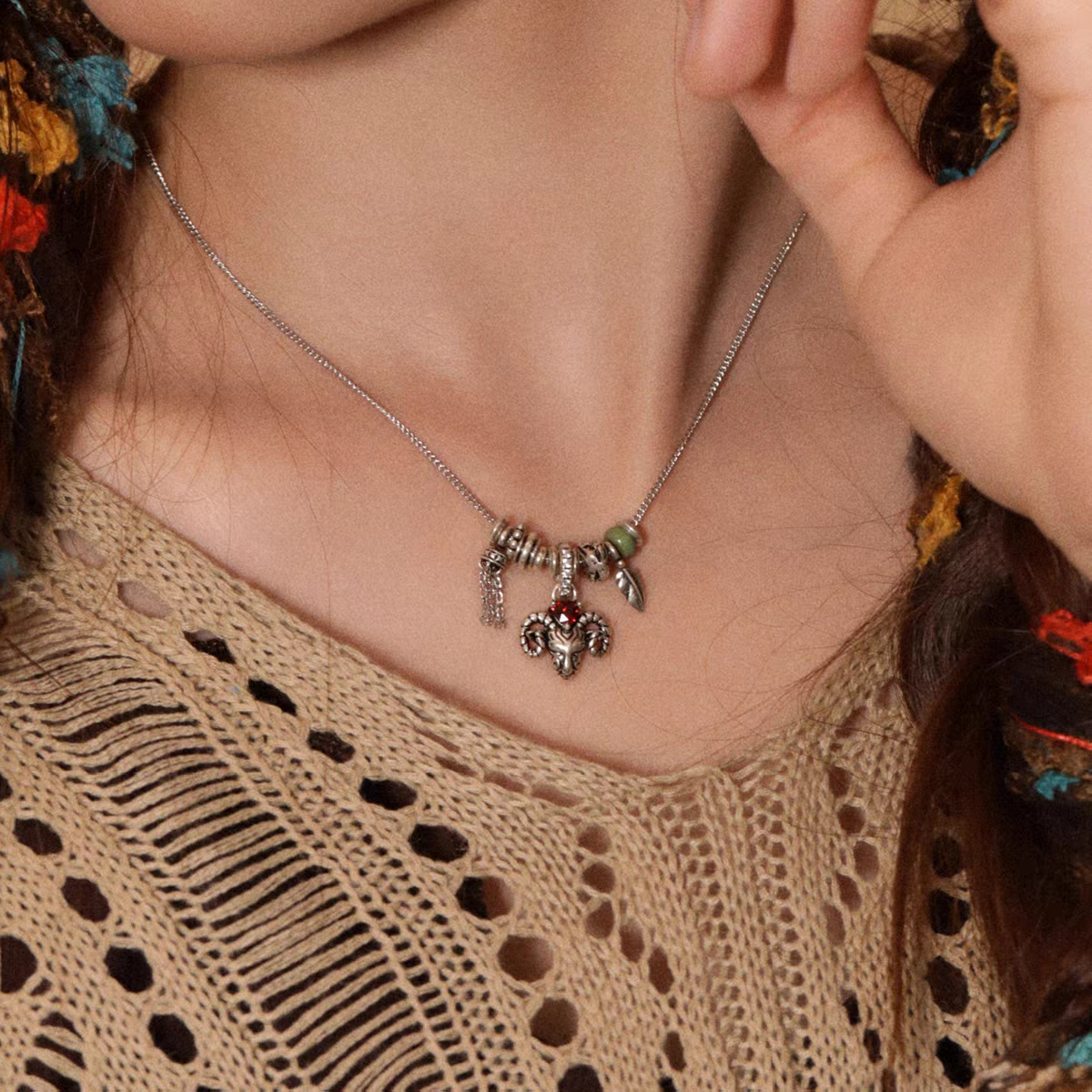 Kemstone Antelope Necklace – 925 Silver Vintage Pendant with Garnet & Turquoise, Adjustable Urban Nomadic Style EM-XXZSN376