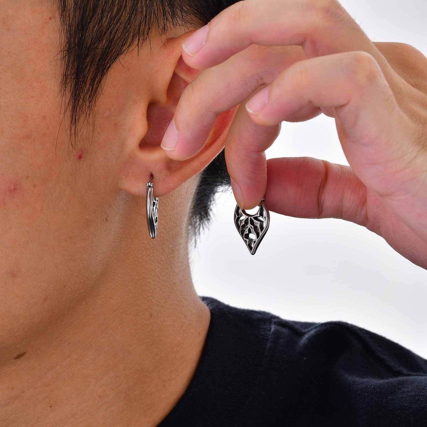 Kemstone Men’s Stainless Steel Leaf Hoop Earrings – Vintage Style EH-819
