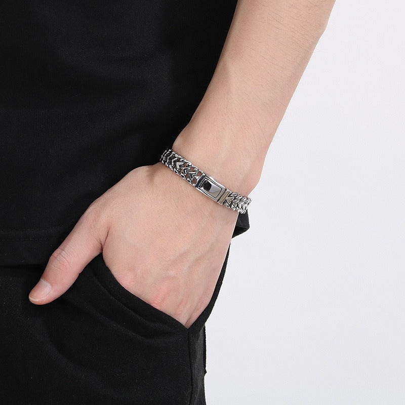 Kemstone Men’s Gold Heart-Link Chain Bracelet – Polished Stainless Steel Gothic Street Jewelry KB182583-KJX