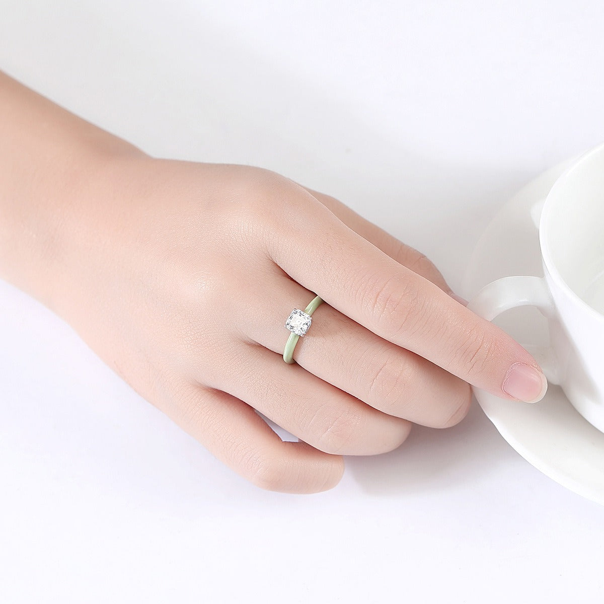 Anillo de moissanita de 1 quilate, diseño original artesanal de Kemstone - Joyería de plata de ley S925 con piedra de moissanita de corte cuadrado, anillo abierto ajustable