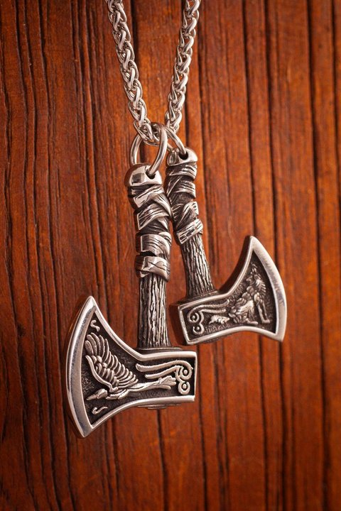 Kemstone "Leviathan Axes" Viking Double Axe Pendant Necklace – Titanium Steel NWN-603601