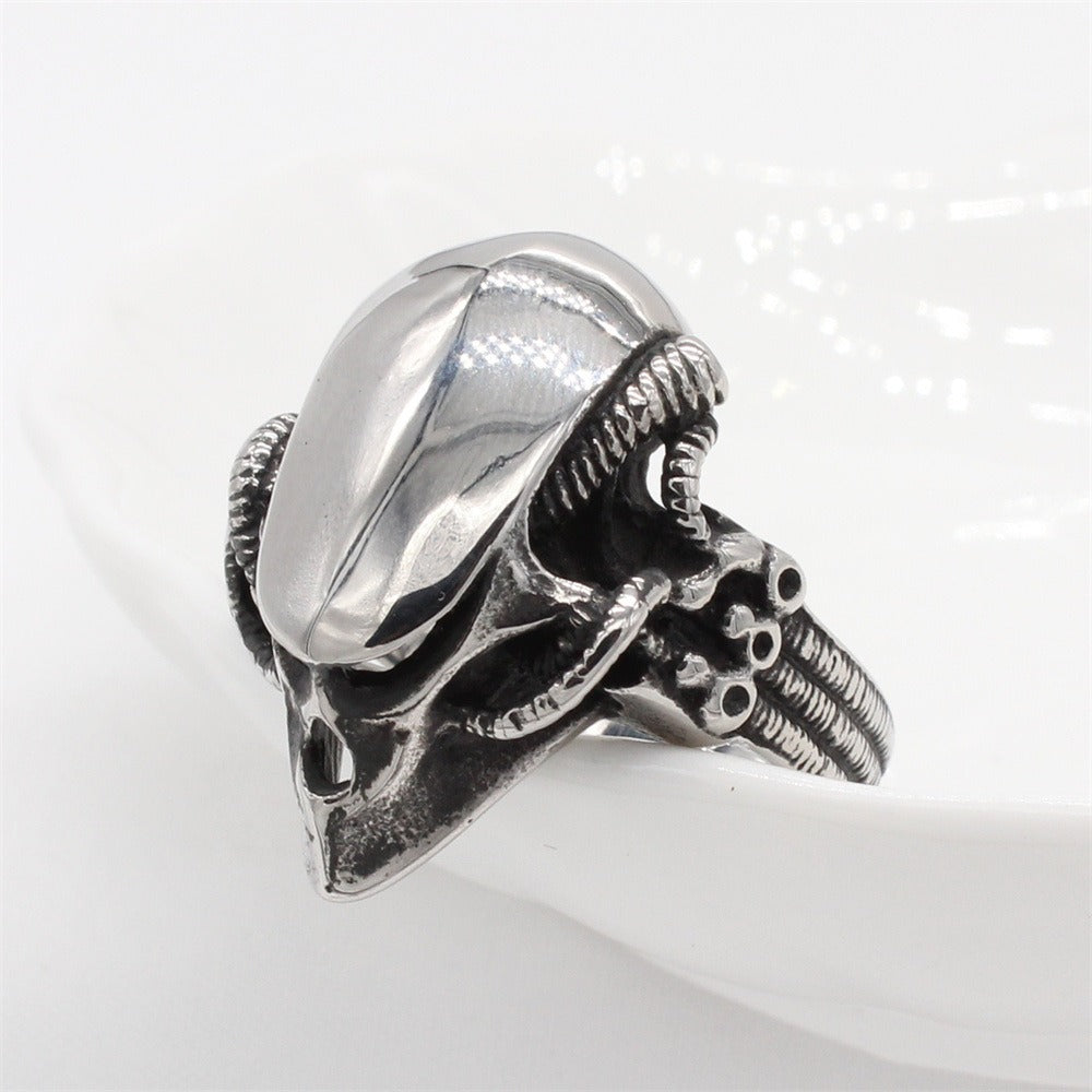 Kemstone Titanium Steel Alien Skull Ring for Men – Sculpted Head Gothic Sci Fi Style R1763