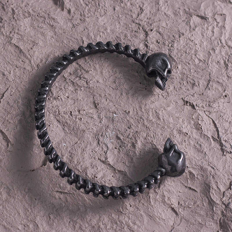 Kemstone Titanium Steel Spine Skull Bracelet for Men Dark Vintage NW-ZJ479
