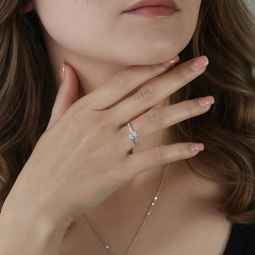 Kemstone 925 Sterling Silver Oval Moissanite Ring for Women Silver MOR10