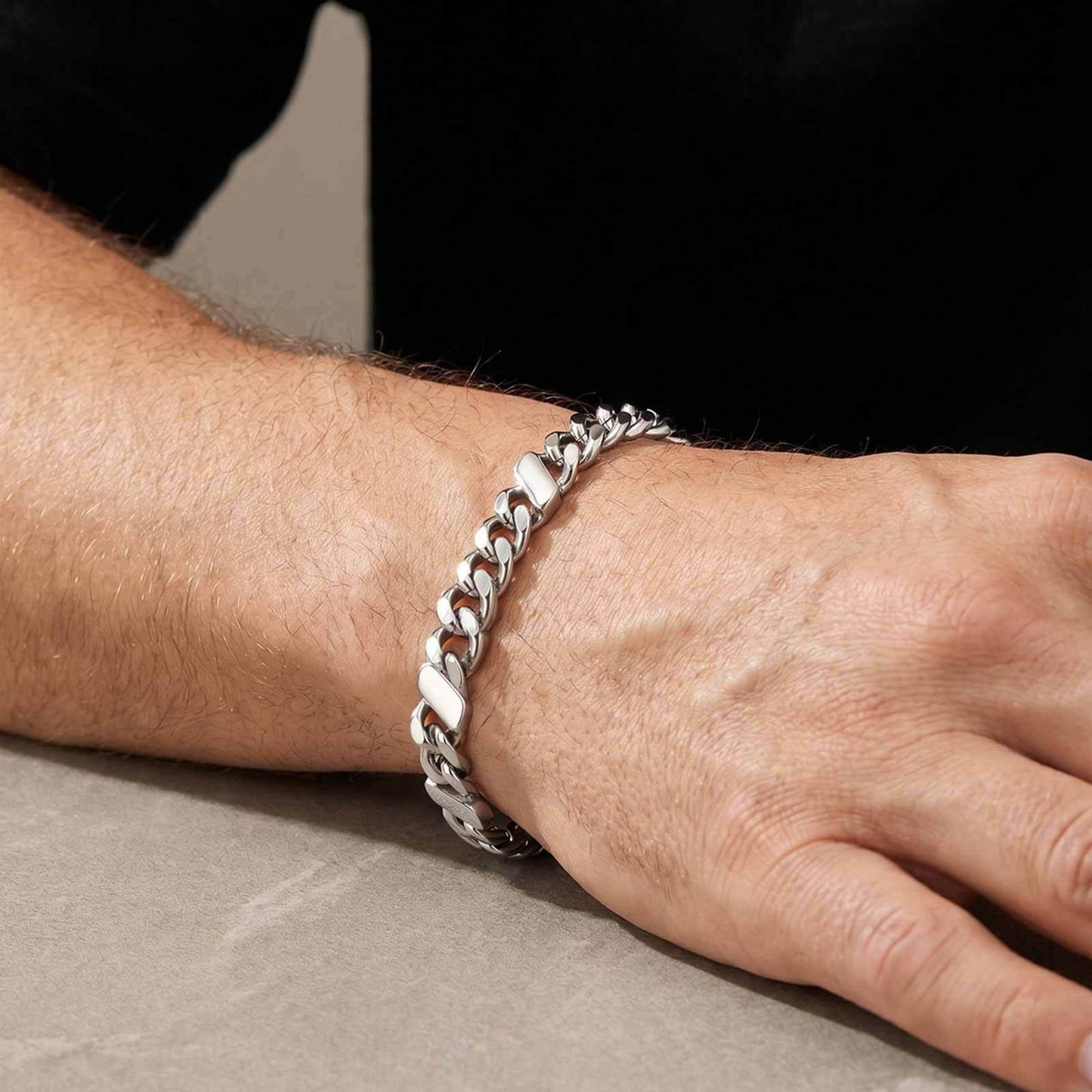 Kemstone Stainless Steel Curb Chain Bracelet for Men BR-2907
