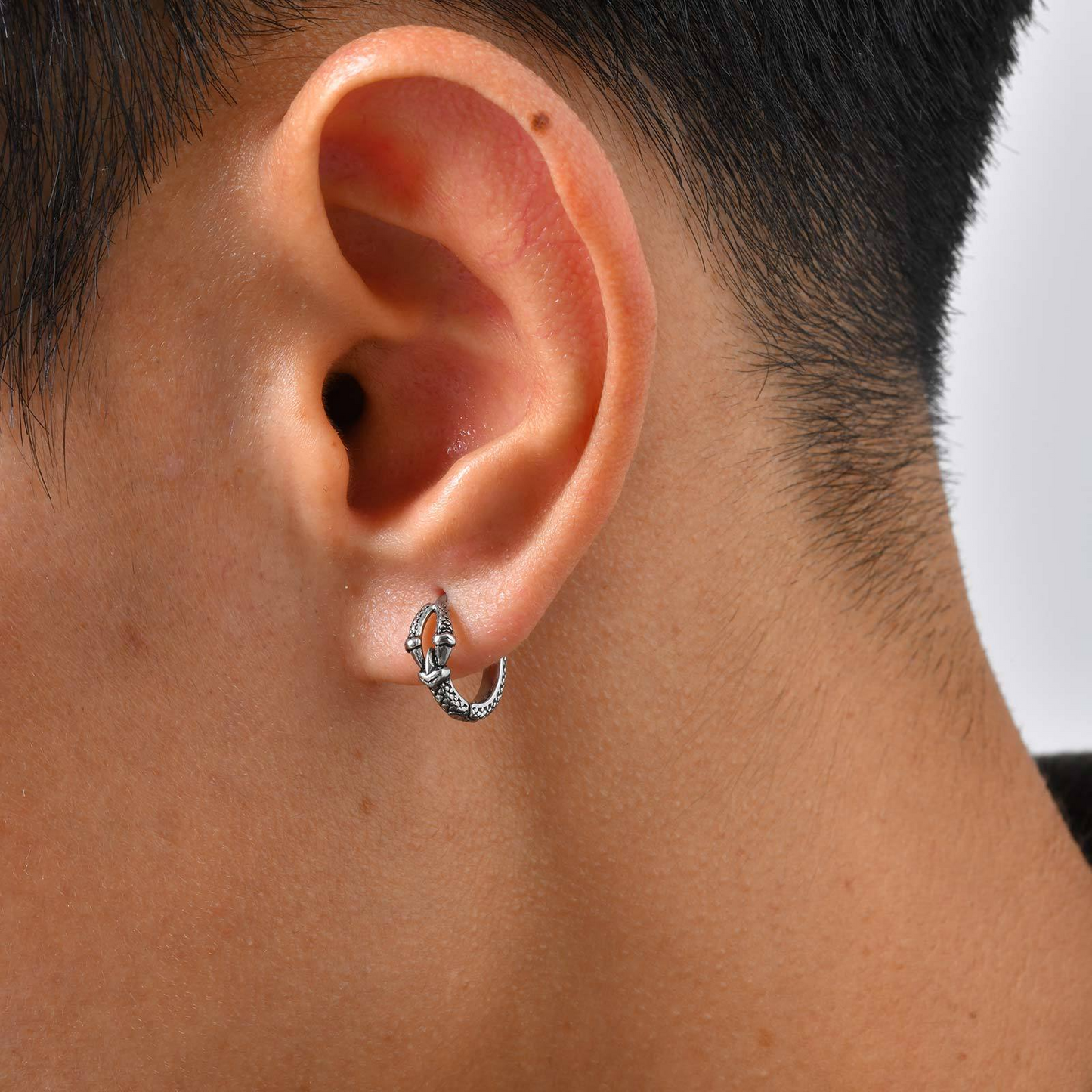 Kemstone Stainless Steel Geometric Claw Hoop Earring for Men – Retro Punk EH-837S