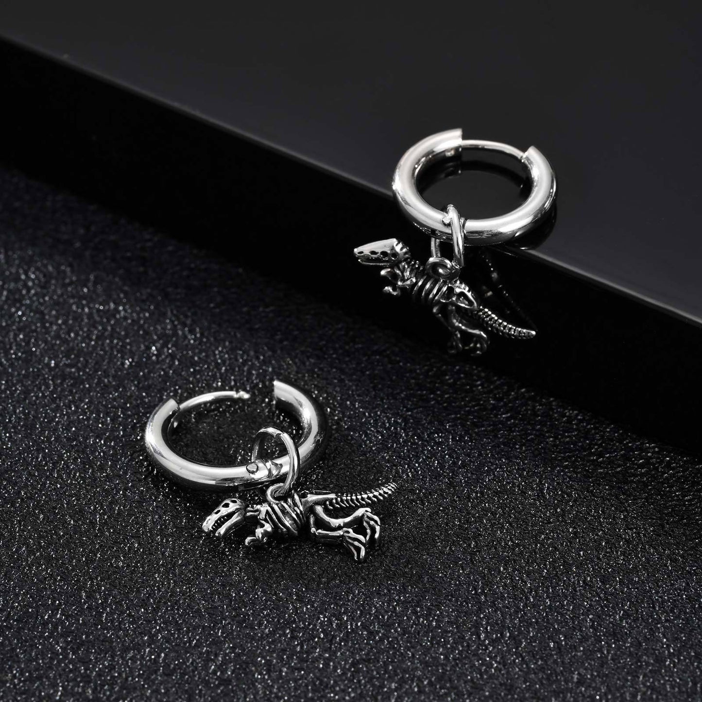 Stainless Steel Dinosaur Skeleton Hoop Earring for Men – Black Drop Charm ED-868