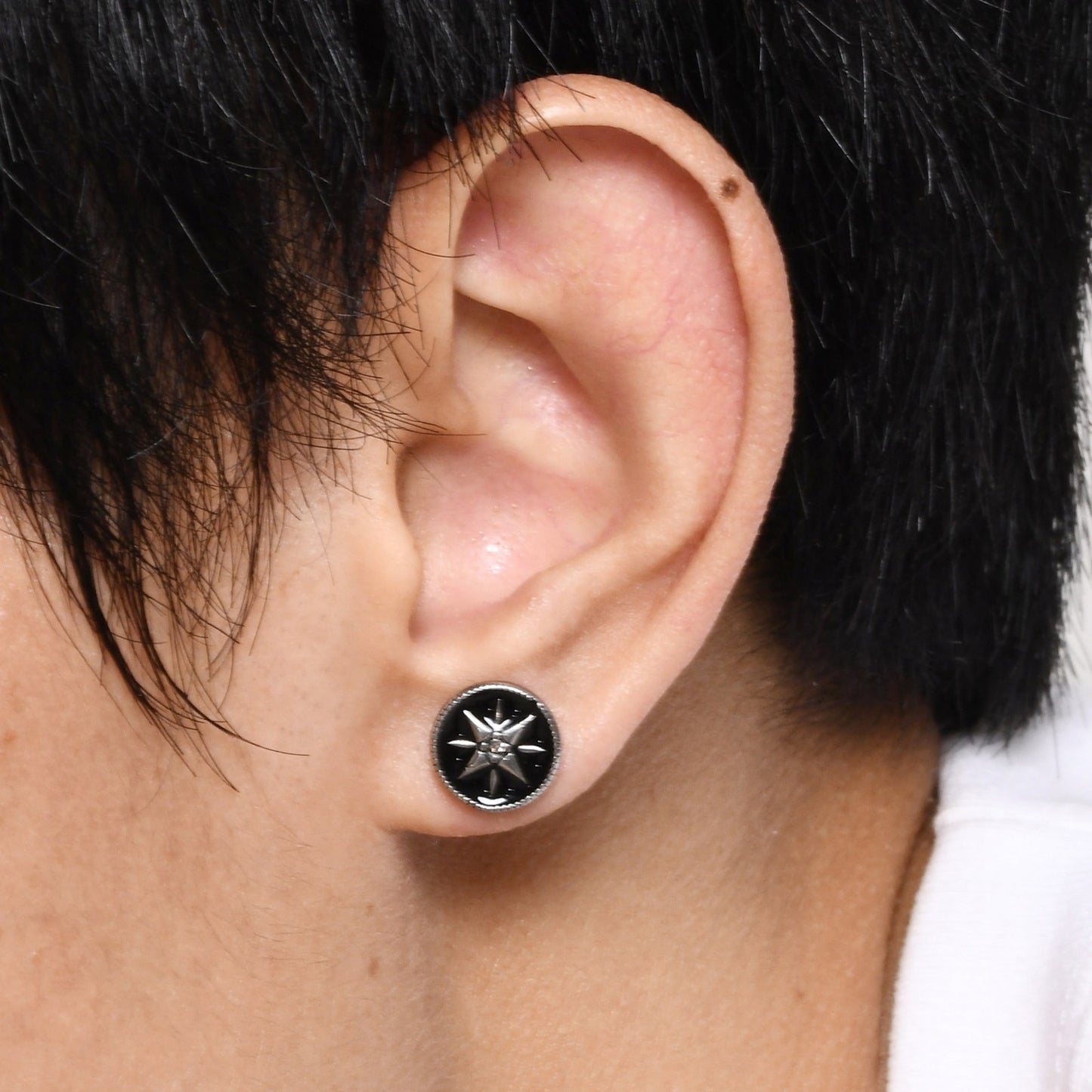 Kemstone Men’s Stainless Steel Eight-Point Star Stud Earrings – Black Vintage ES-555