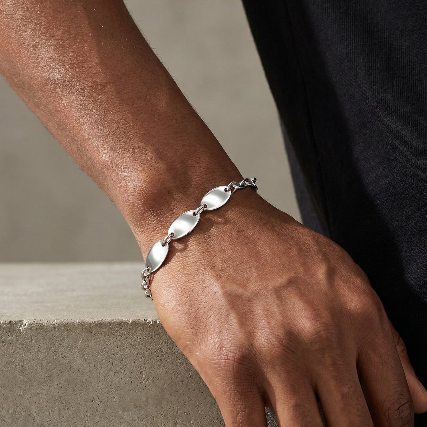 Kemstone Stainless Steel Oval Link Bracelet for Men Silver BR-3041