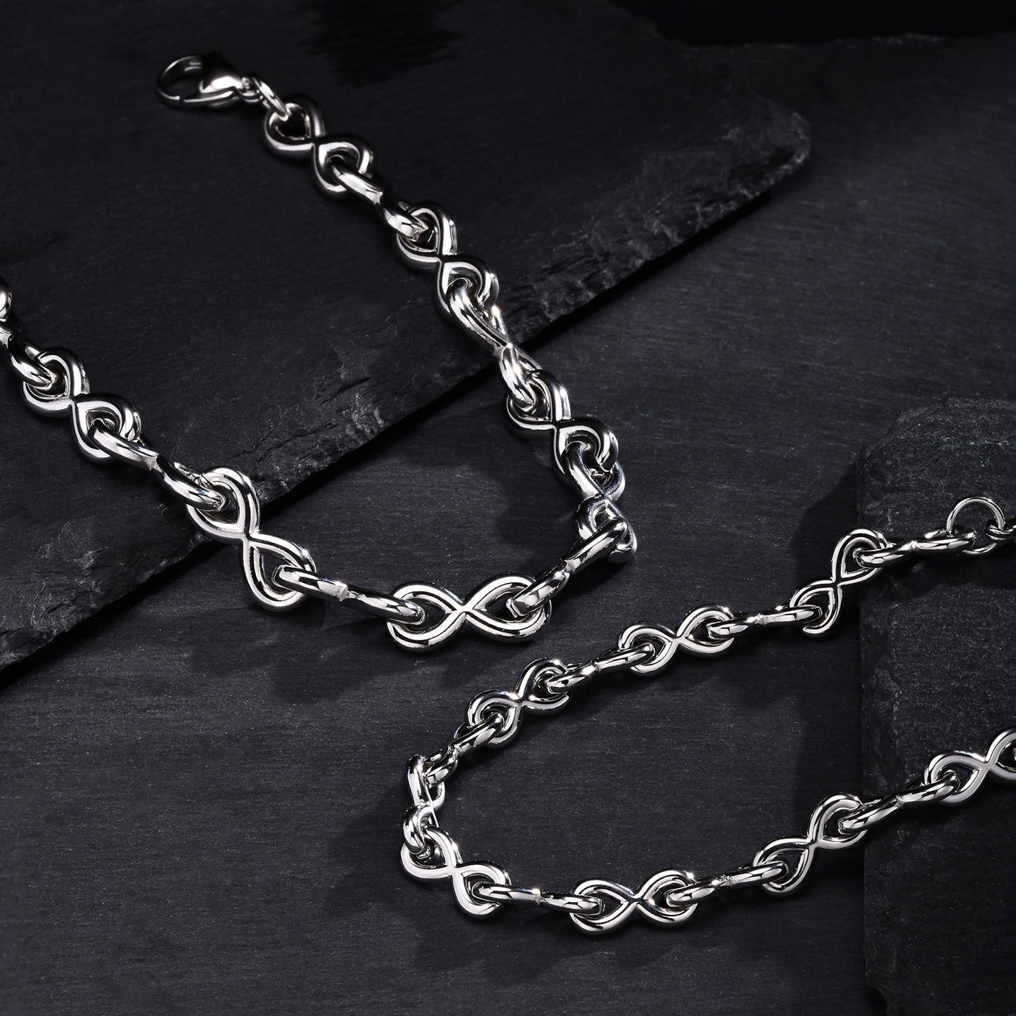 Kemstone Stainless Steel Twisted Link Bracelet for Men Silver BR2152